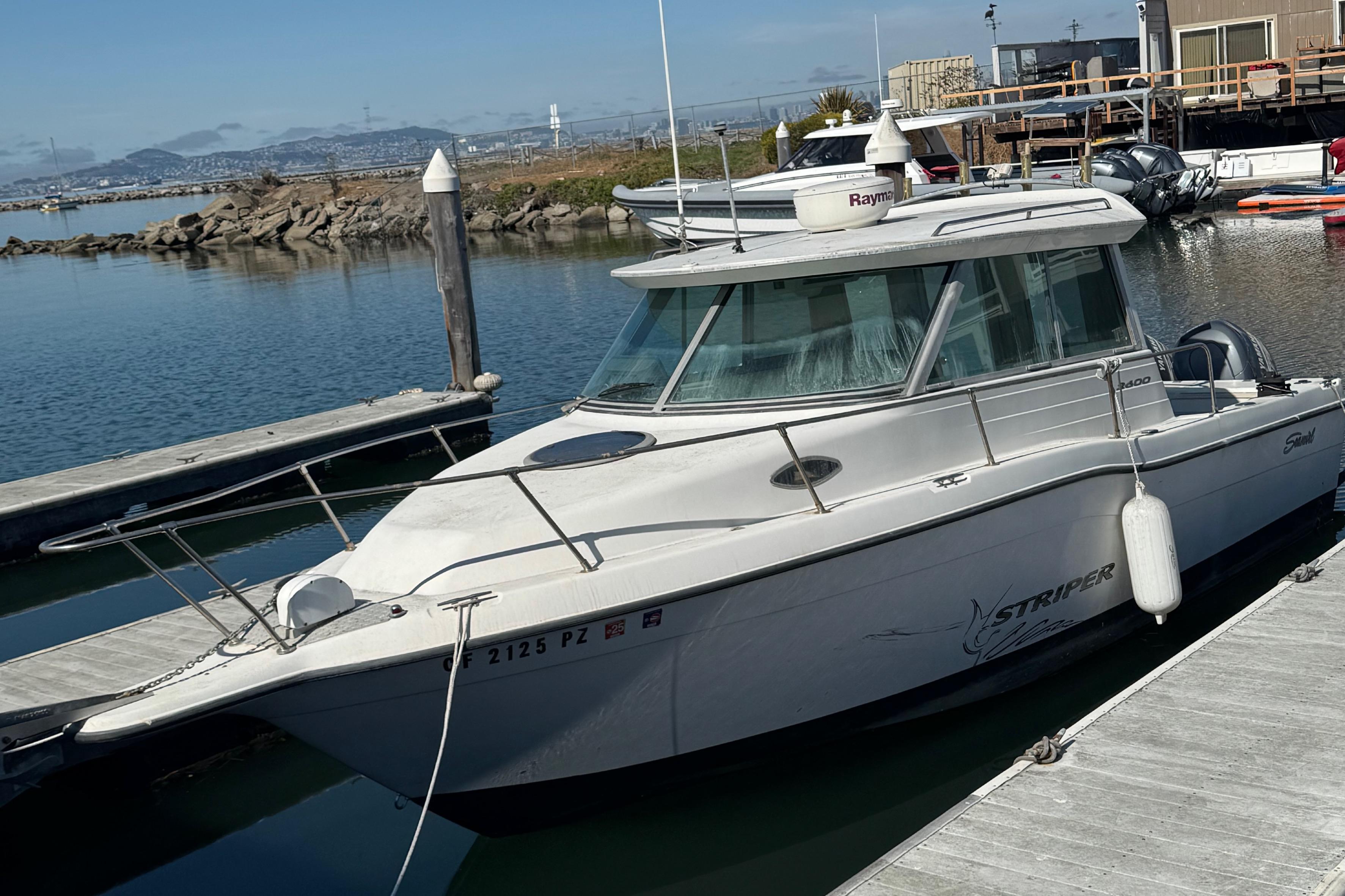 2003 Seaswirl Striper 26