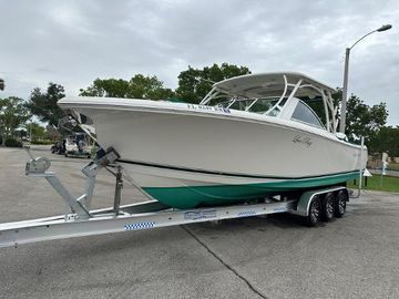 2018 Sailfish 325 DC