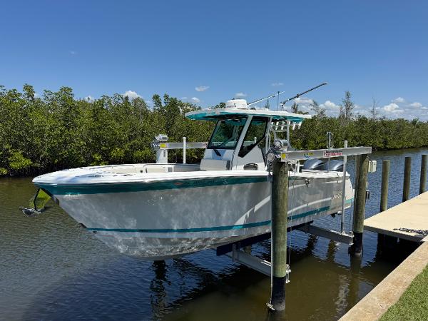 2021 Blackfin 272 CC