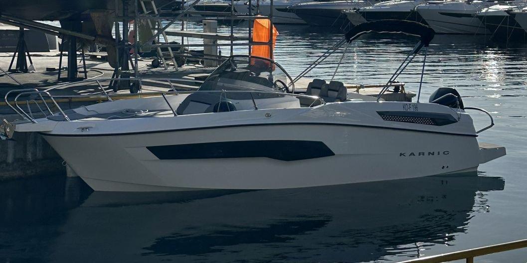 2024 Karnic SL702 MK2 LAGERBOOT MODELL 2024