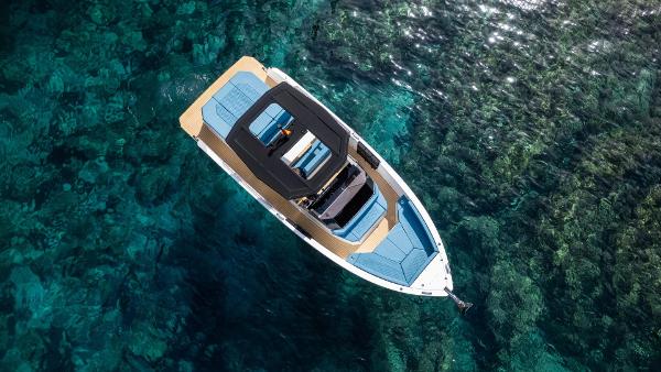 2025 De Antonio Yachts D32