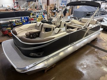 2025 Tahoe LTZ 2385 Swingback (VRL) & Honda 4-Stroke EFI
