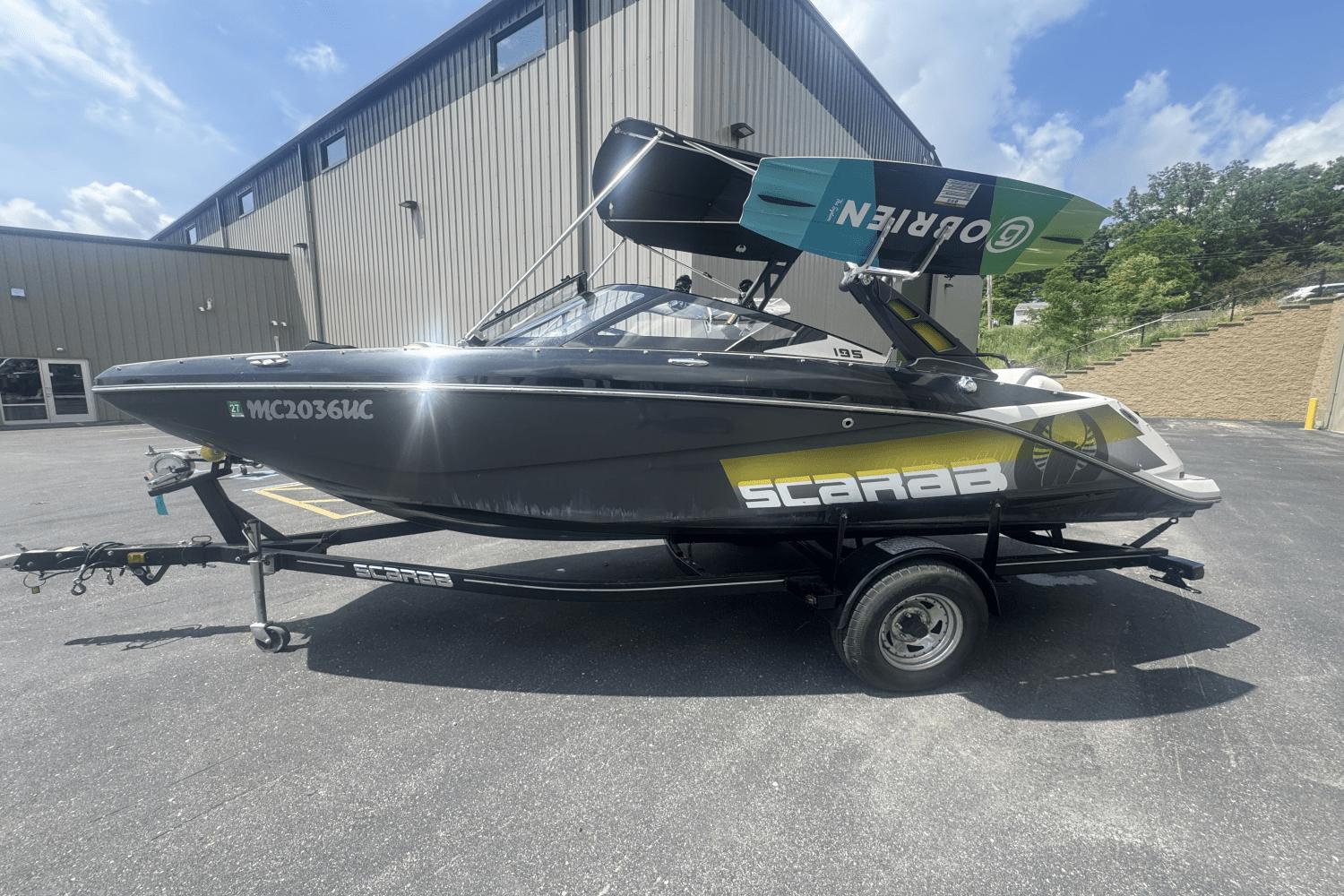 2017 Scarab 195