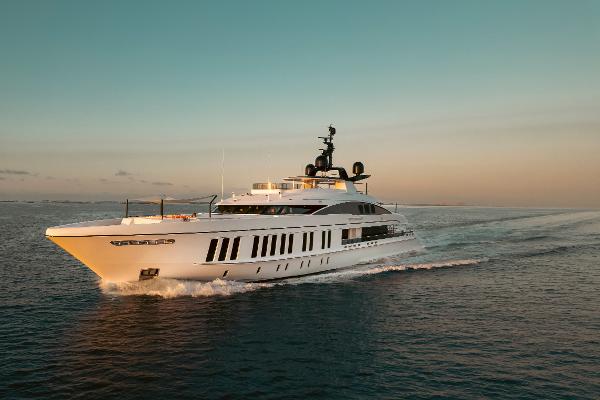 2016 Alia Yachts Alia Yachts 60M