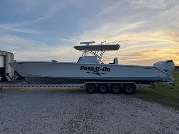 2014 SeaHunter 40’