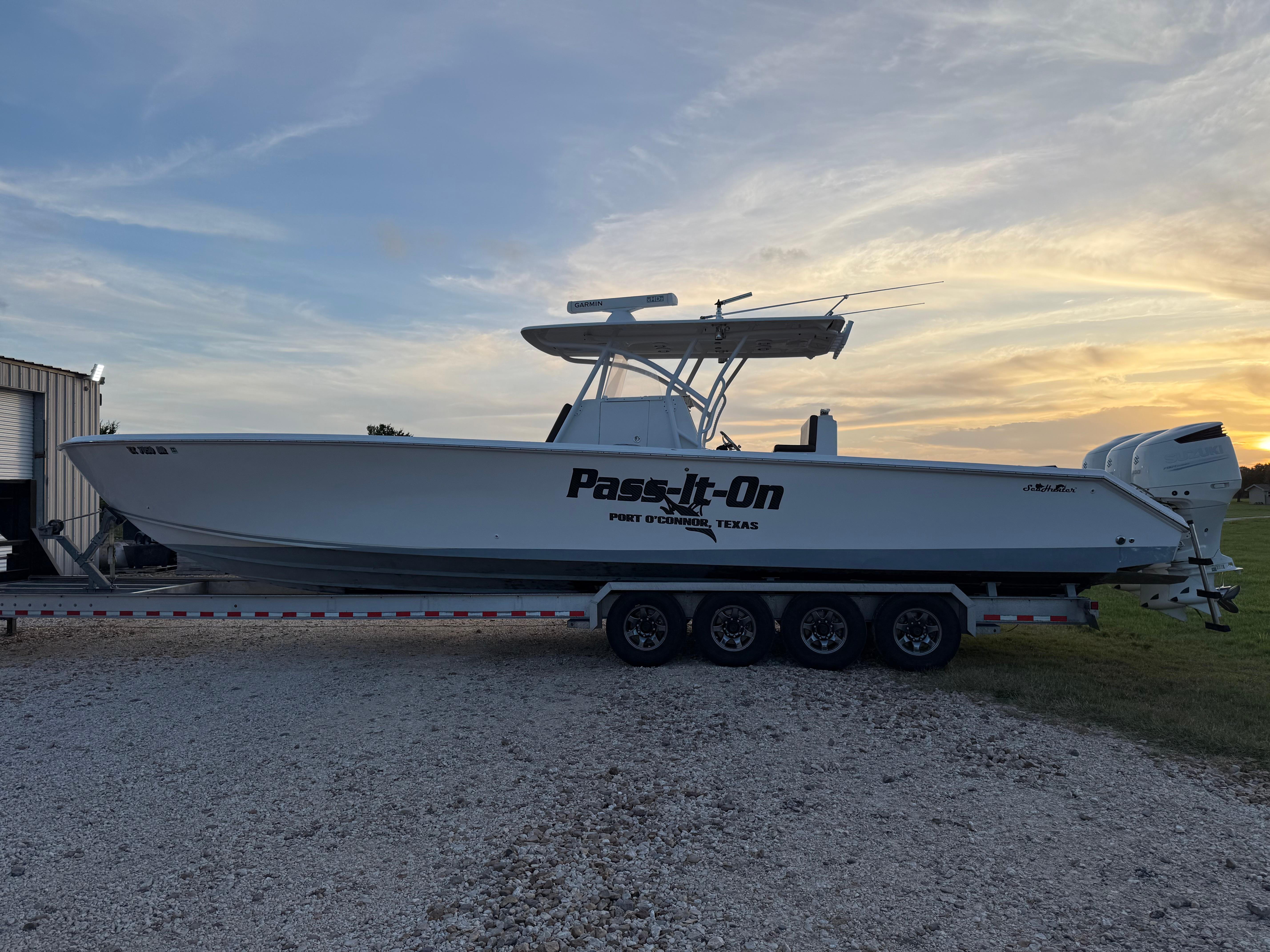 2014 SeaHunter 40’