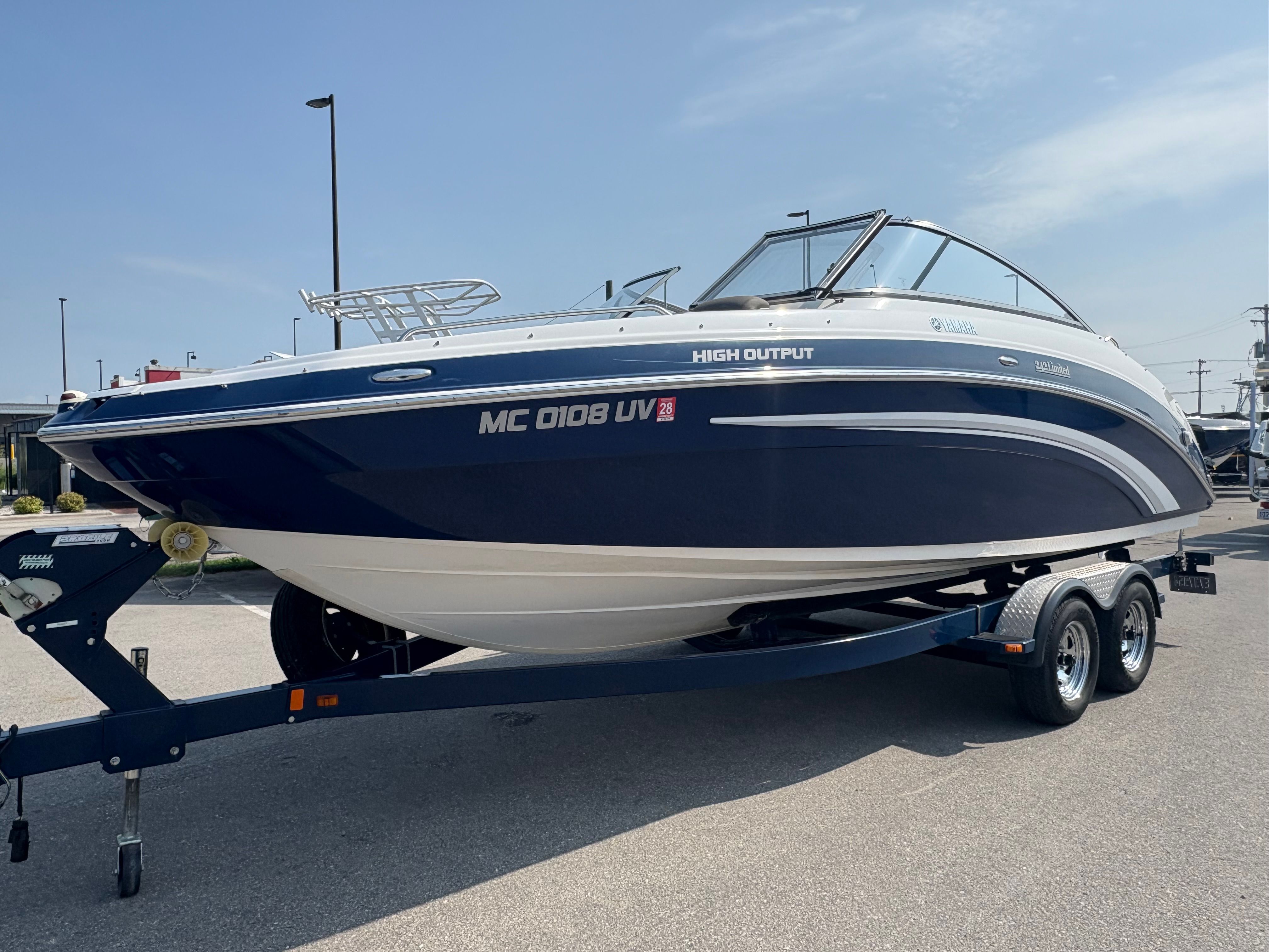 2011 Yamaha Boats 242 Limited