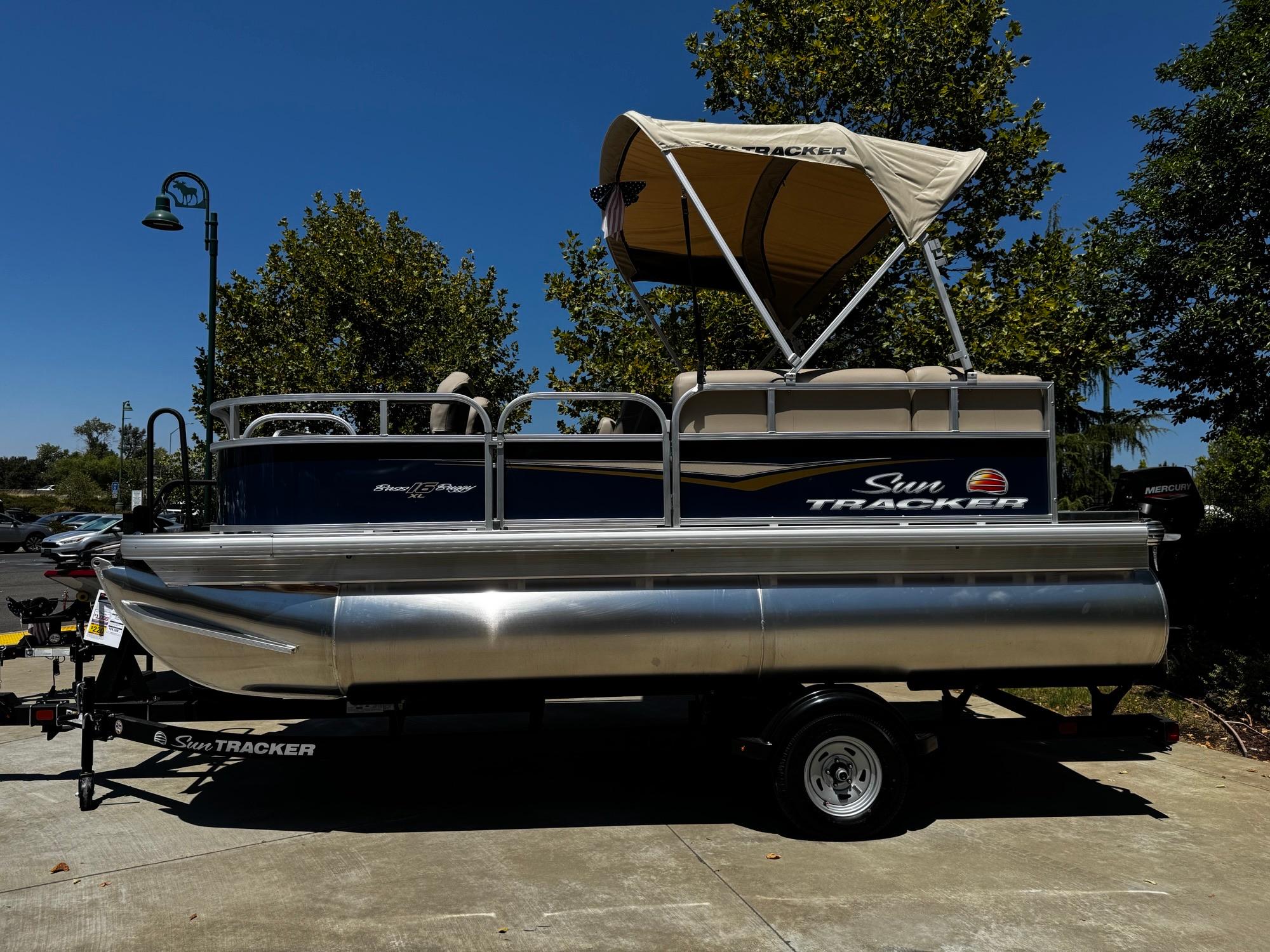 2025 Sun Tracker Bass Buggy 16 XL Select