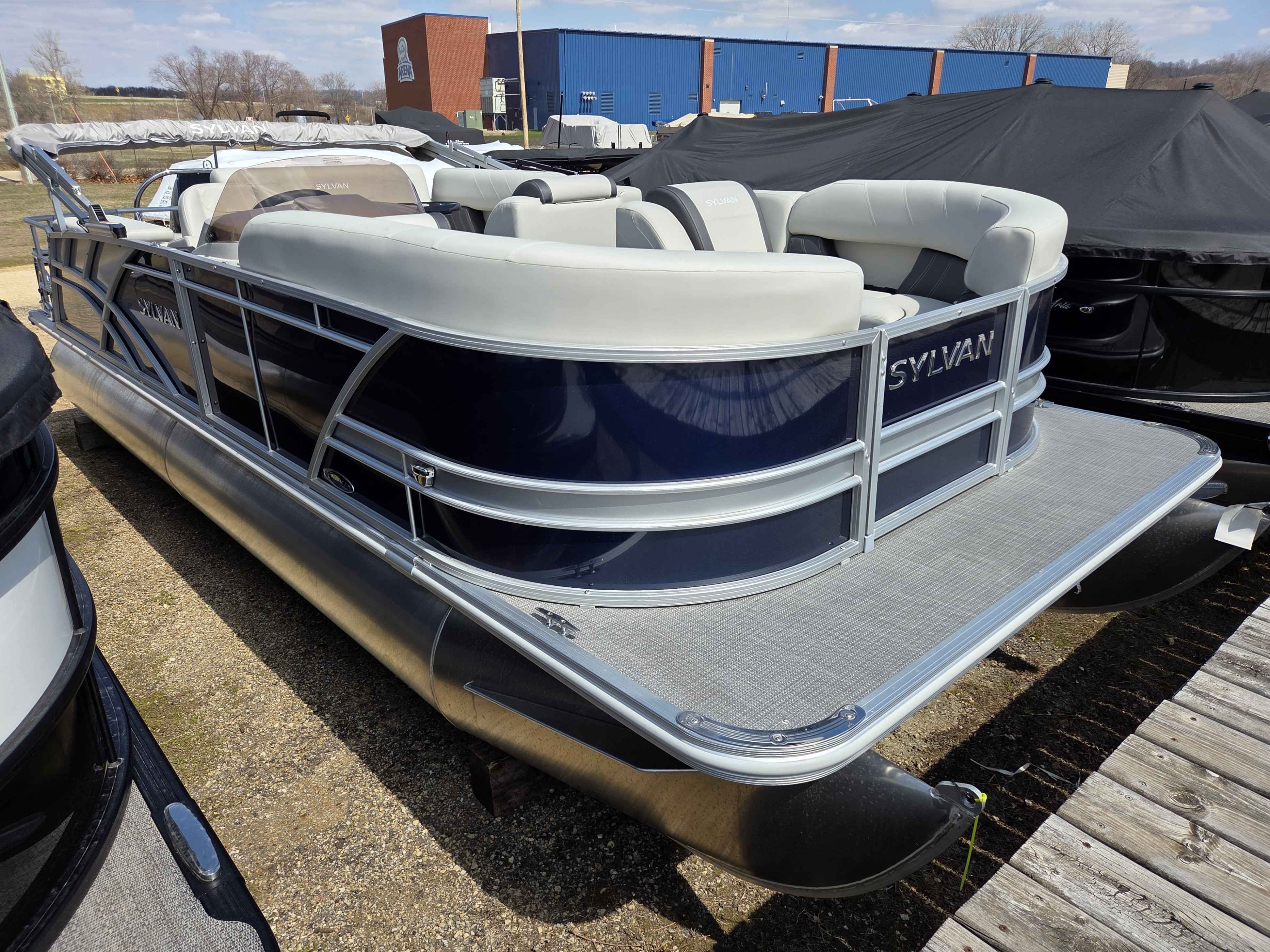 2025 Sylvan MIR 8522 CLZ/TT