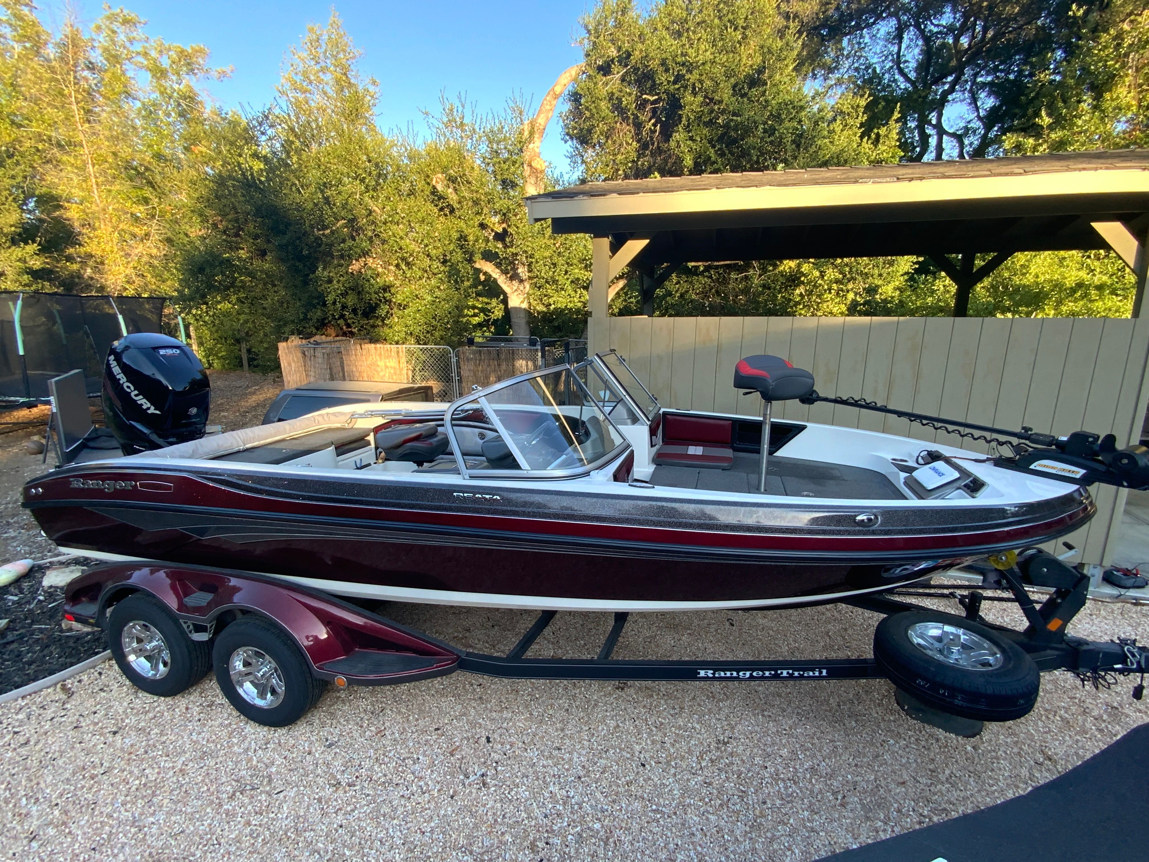 2019 Ranger 2050MS Reata