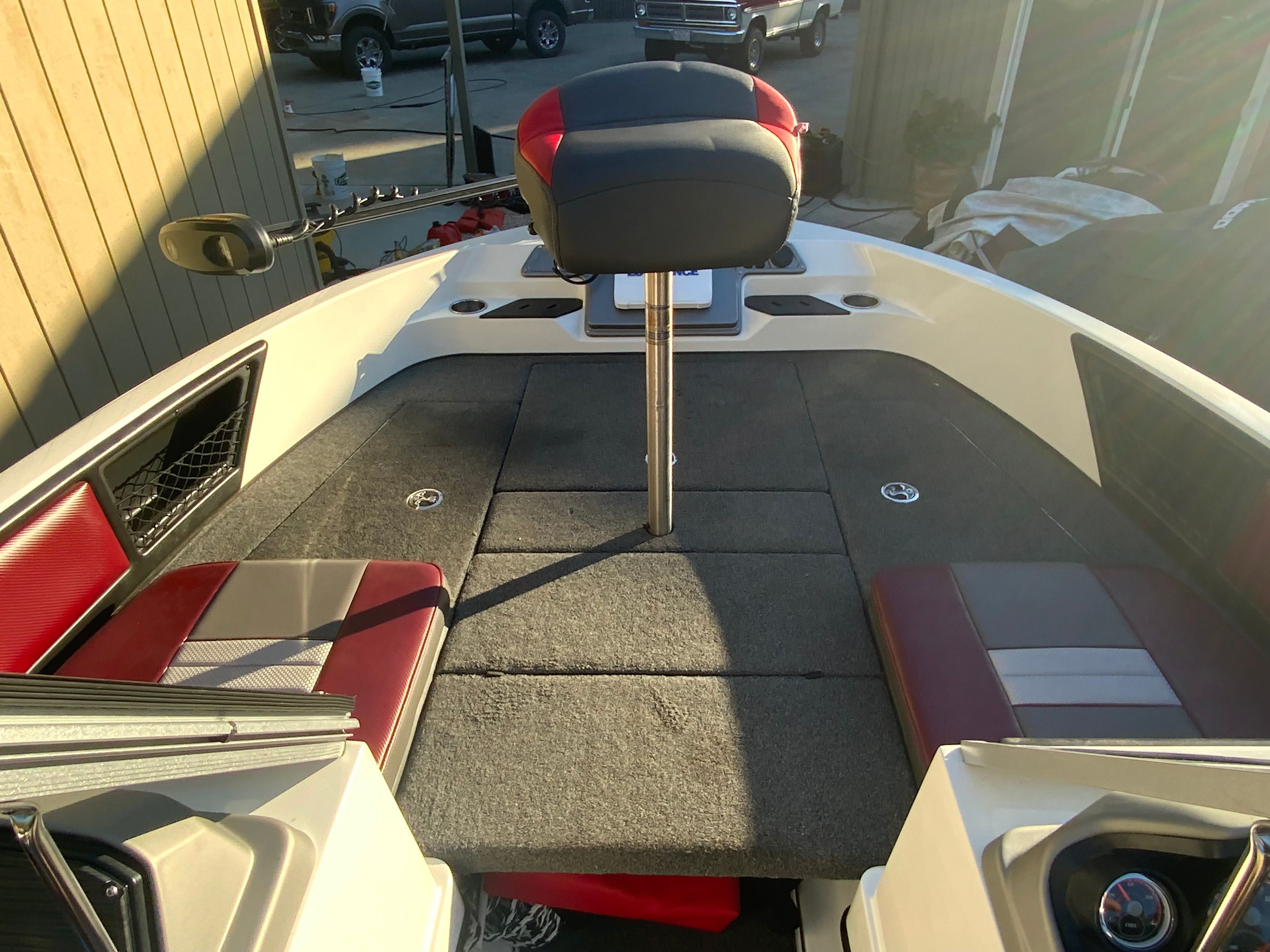 2019 Ranger 2050MS Reata