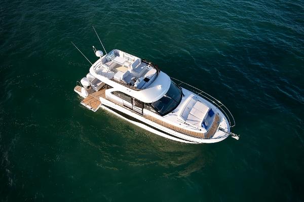 2025 Beneteau Antares 12