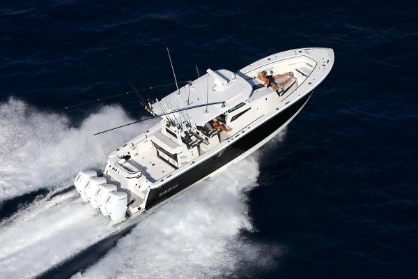 Blackfin 400 CC 2025 Blackfin 400 CC boat cruising on open water, aerial view.