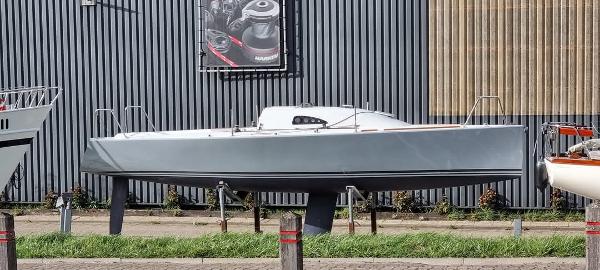 Sailboat 24