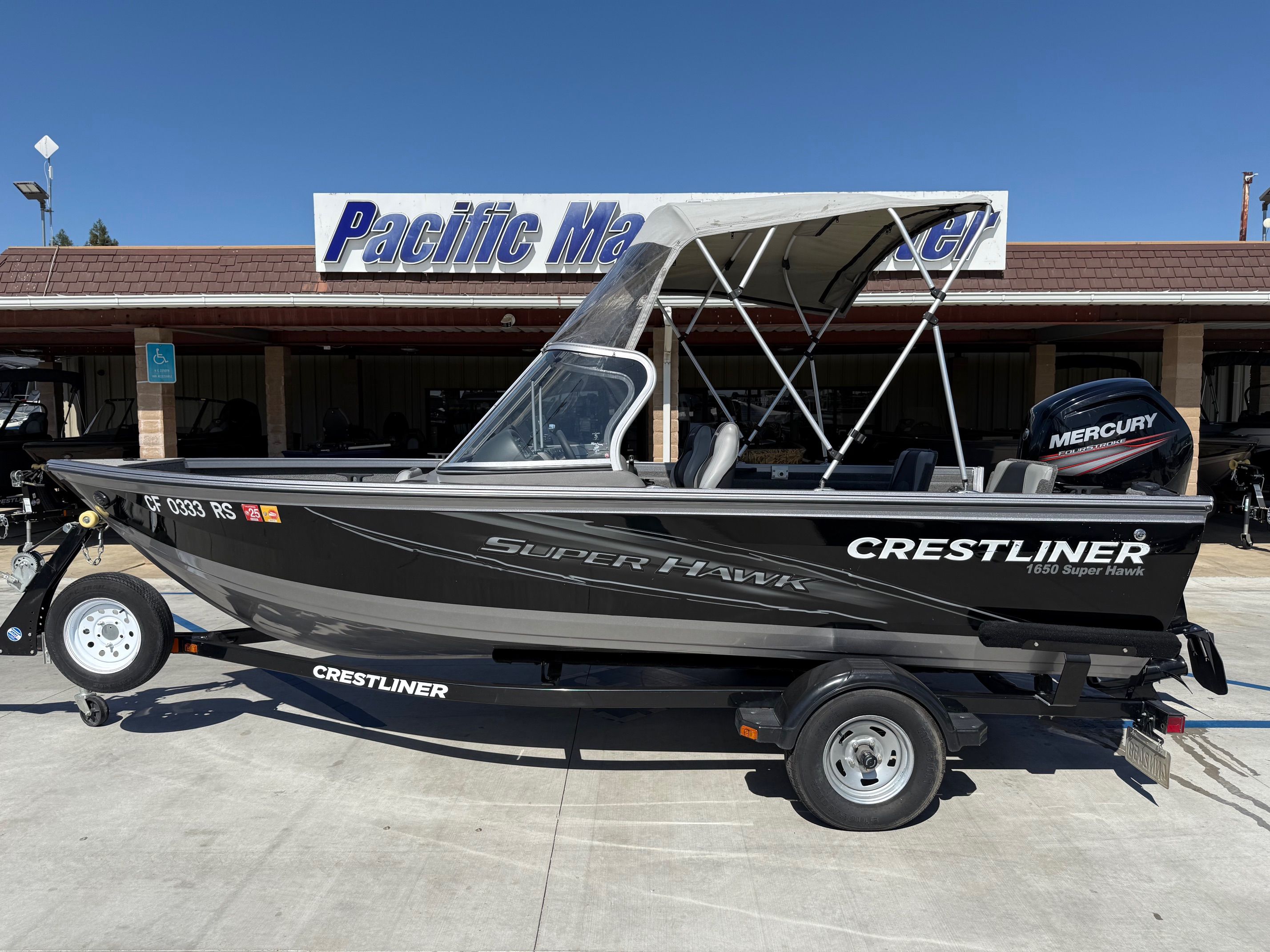 2015 Crestliner 1650 Superhawk w/ 90HP Mercury!