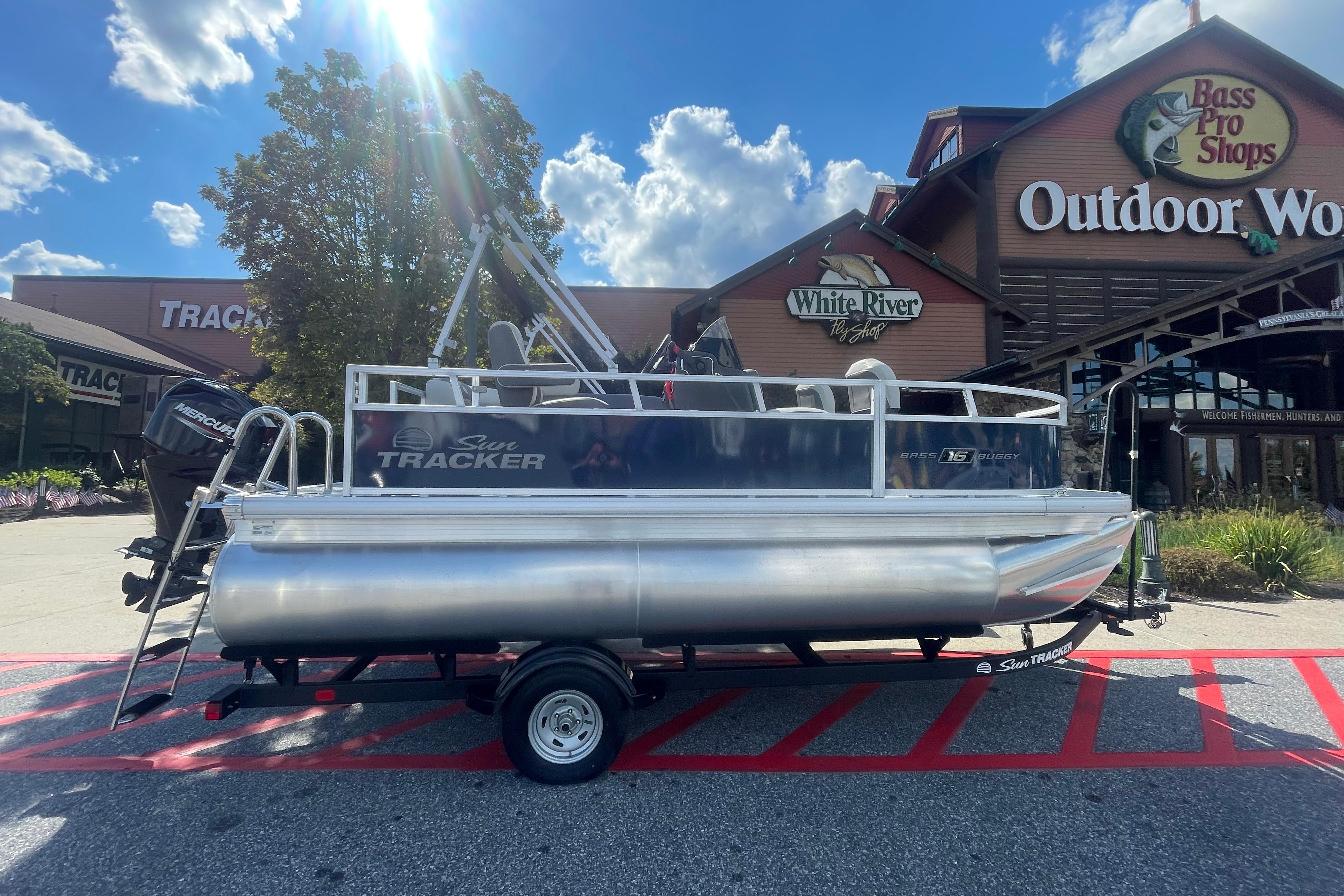 2026 Sun Tracker Bass Buggy 16 XL Select
