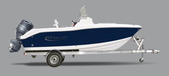 Robalo R180 Center Console