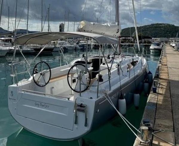 Beneteau Oceanis 30.1 2023 Beneteau Oceanis 30.1