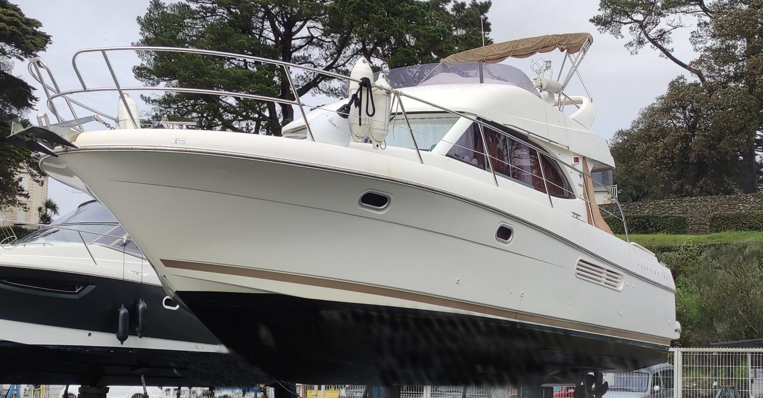 Jeanneau Prestige 36 fly