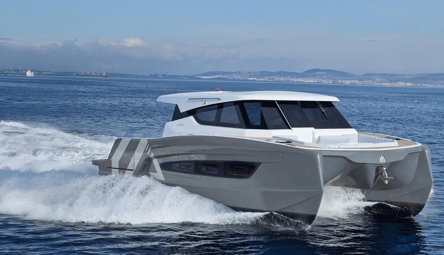 2025 Aventura 38 Sport Coupe