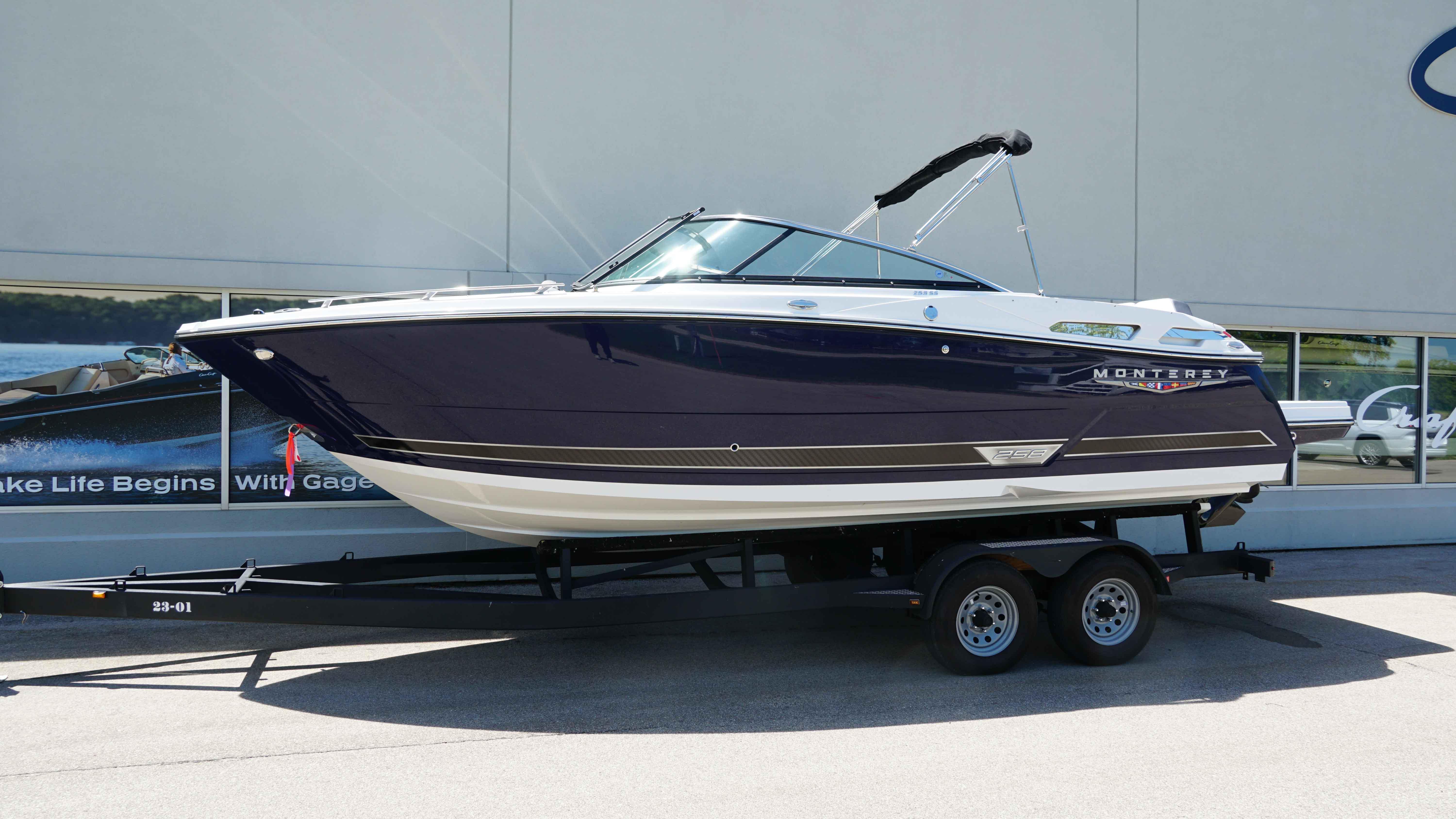 Monterey 258SS