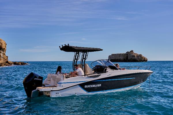 Quicksilver Activ 805 Open