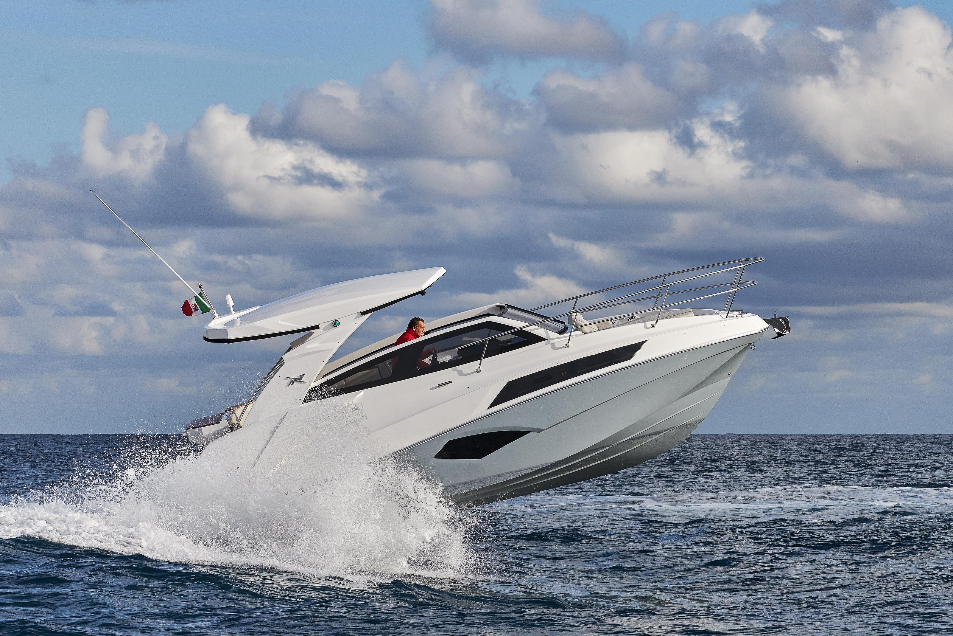 2023 NX Boats 340 Sport Coupe