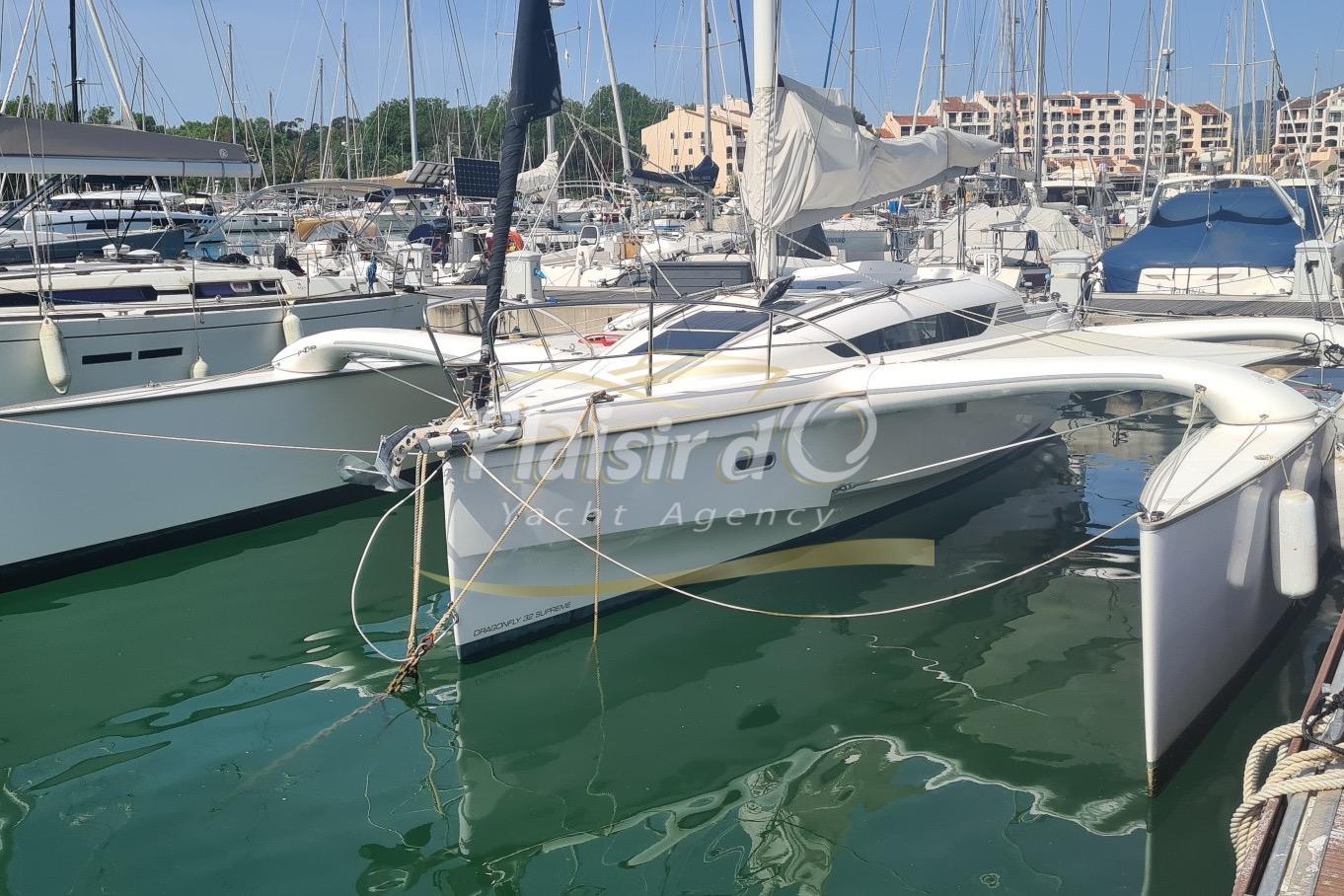 2015 Dragonfly 32 Supreme