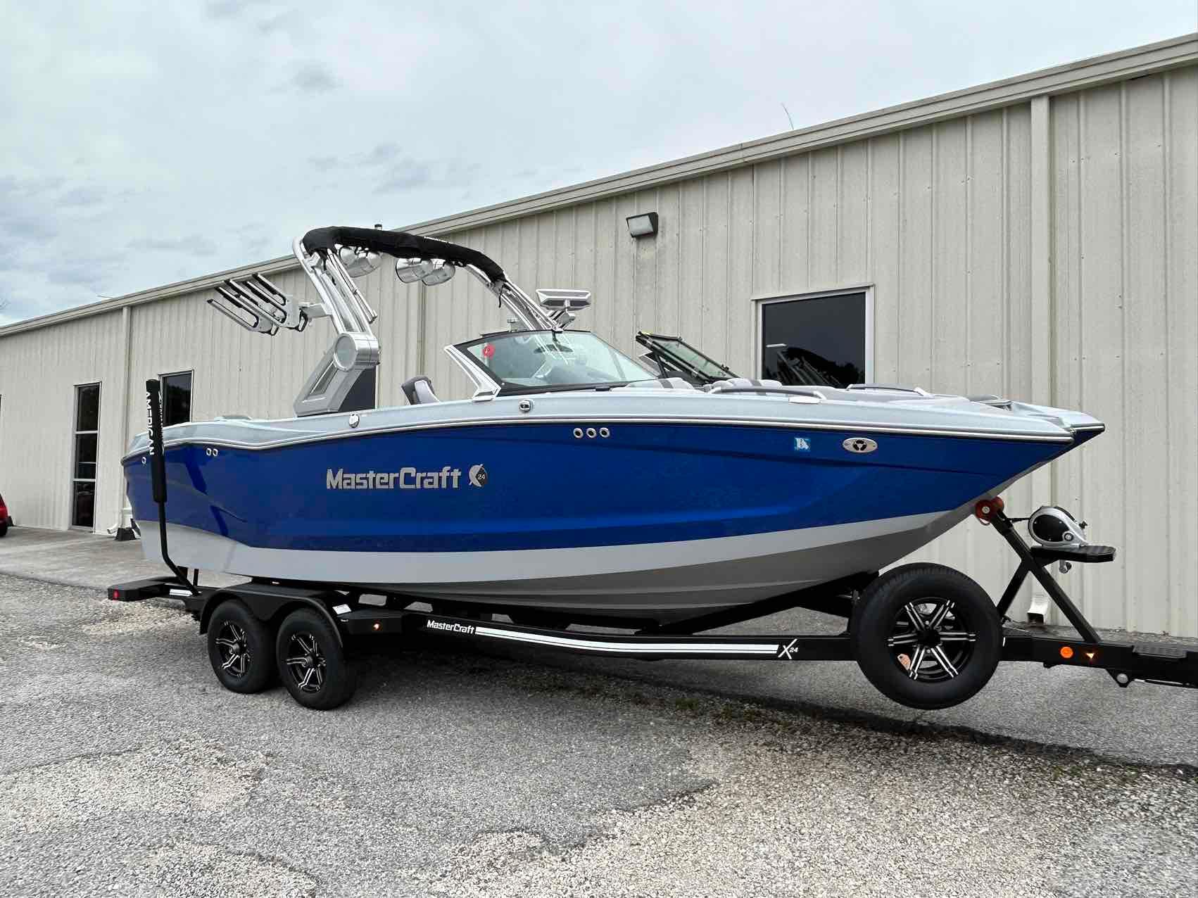 2022 MasterCraft X24