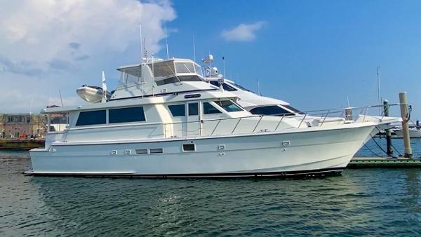 1990 Hatteras 62 Cockpit Motor Yacht
