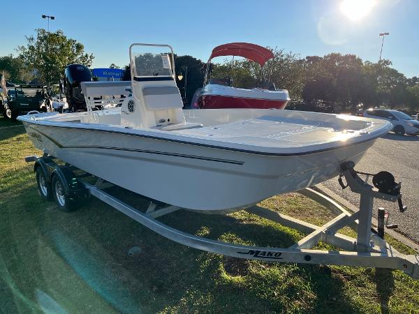 2025 Mako Pro Skiff 19 CC