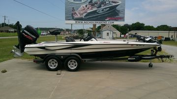 2017 Triton 20 TRX Patriot