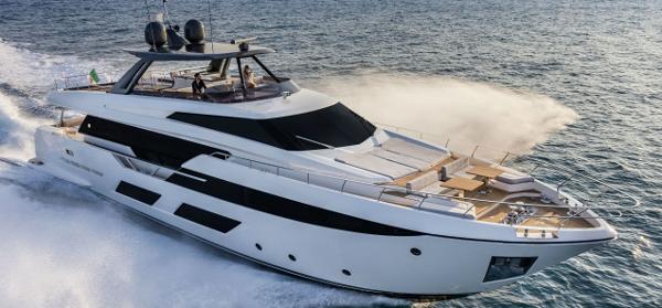 2025 Ferretti Yachts 920