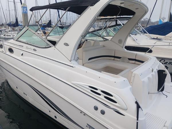 2000 Chaparral Signature 300