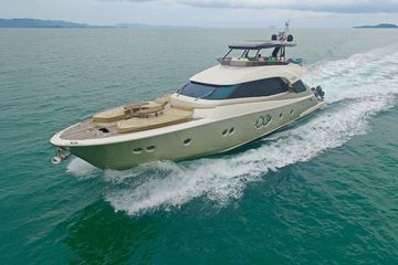 2015 Monte Carlo Yachts MCY 70