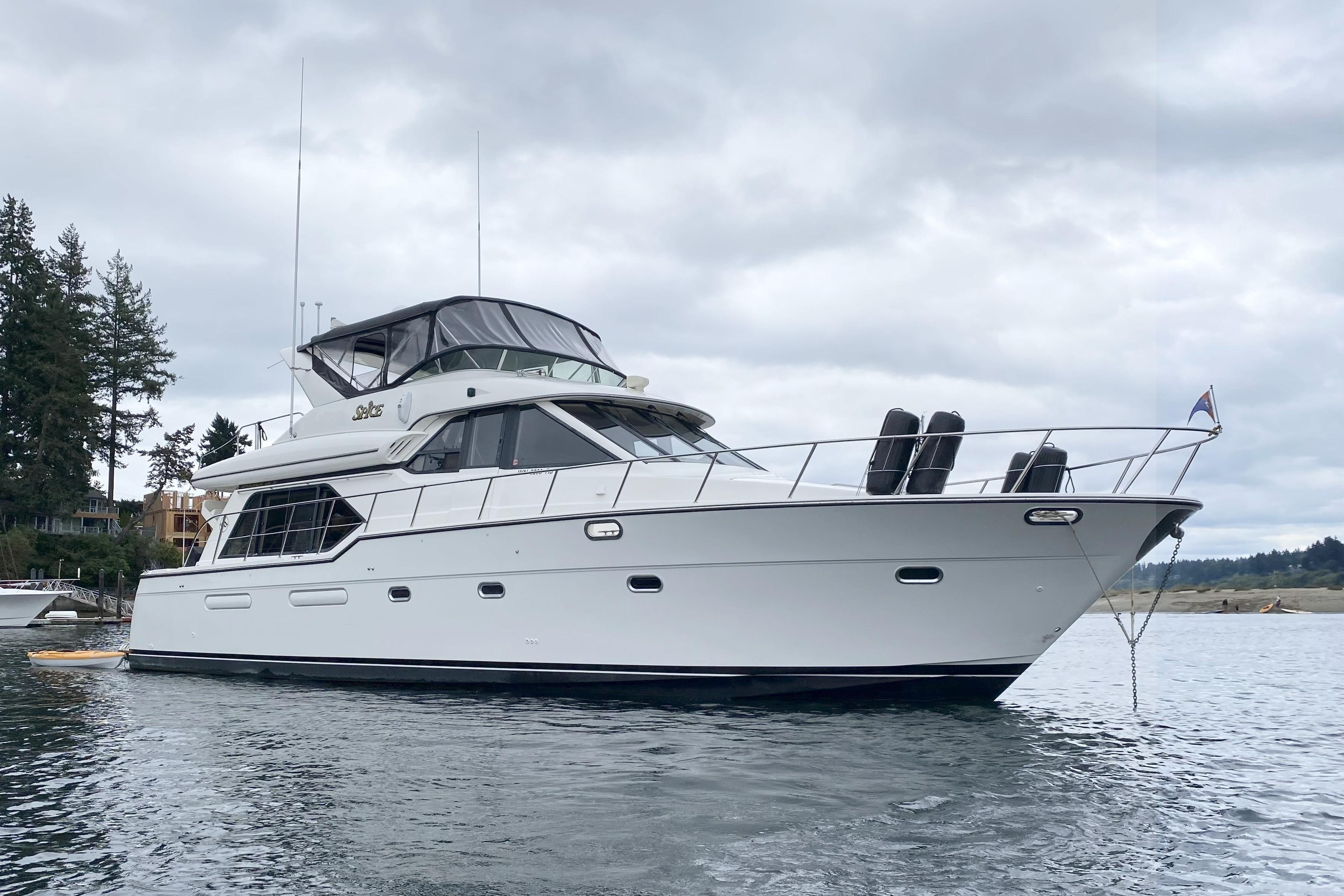 2000 Bayliner 5288 Pilot House