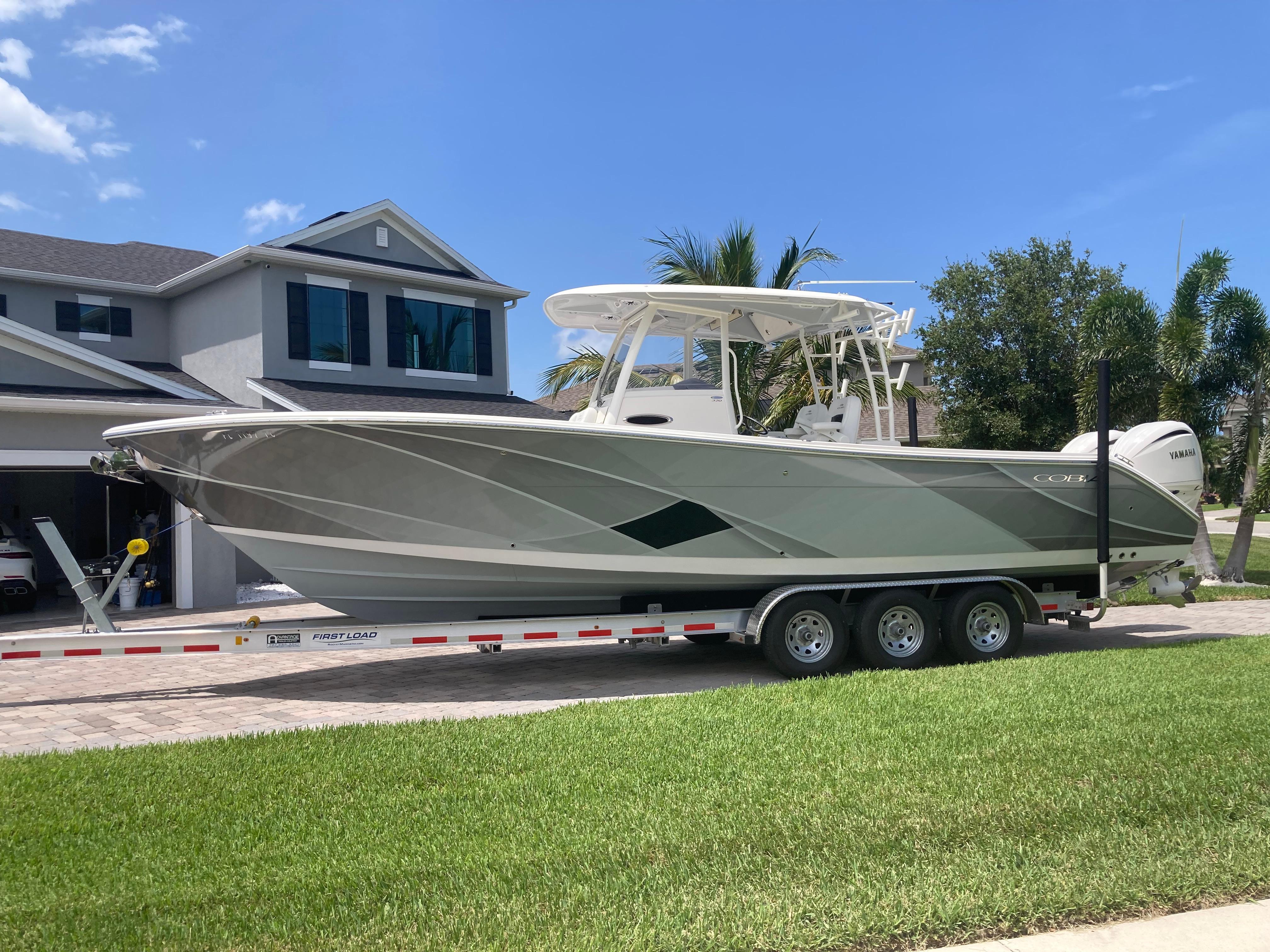 2022 Cobia 320 Center Console