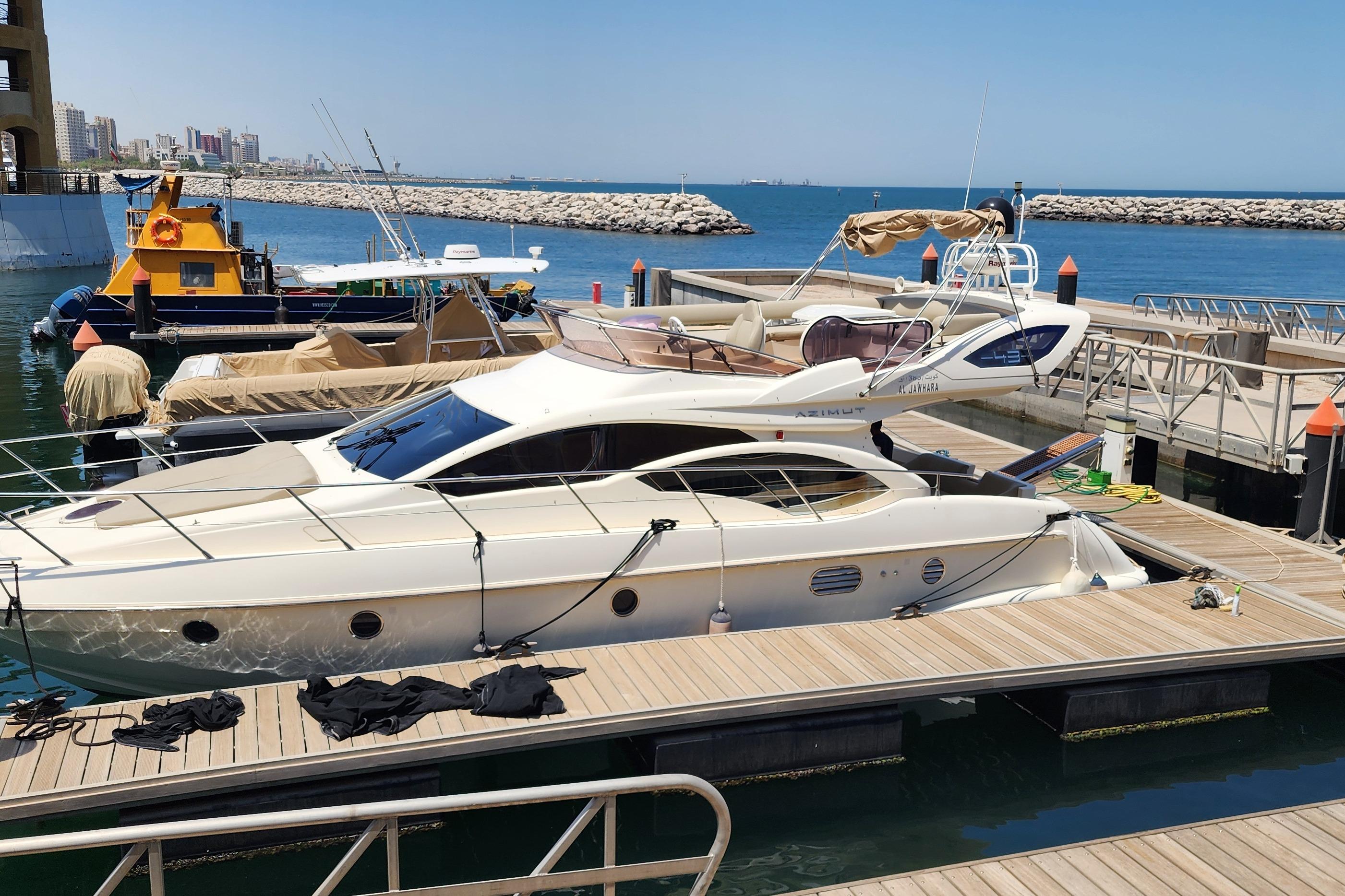 2006 Azimut 43
