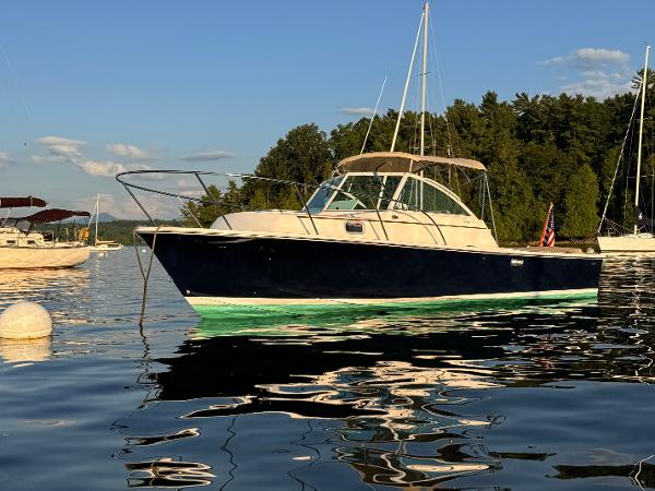 2004 Hunt Yachts Surfhunter 25