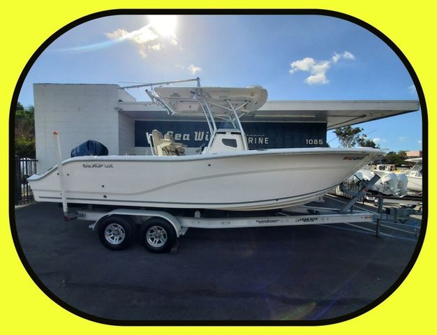 2018 Sea Fox 266 Commander