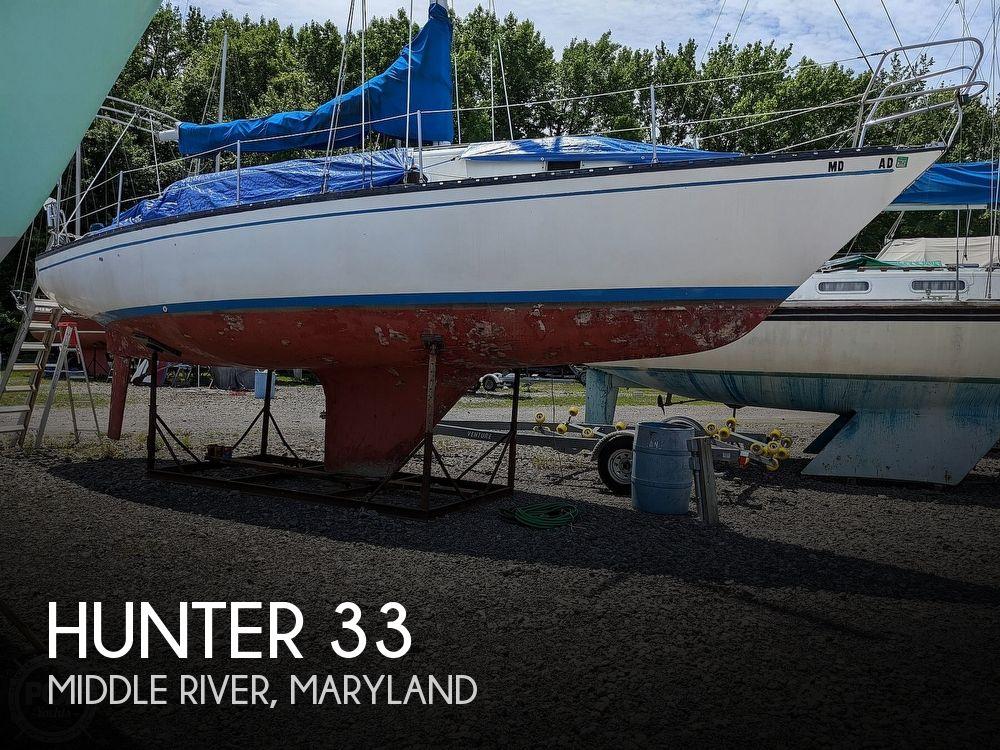 Hunter 33 1978 Hunter 33 for sale in Middle River, MD