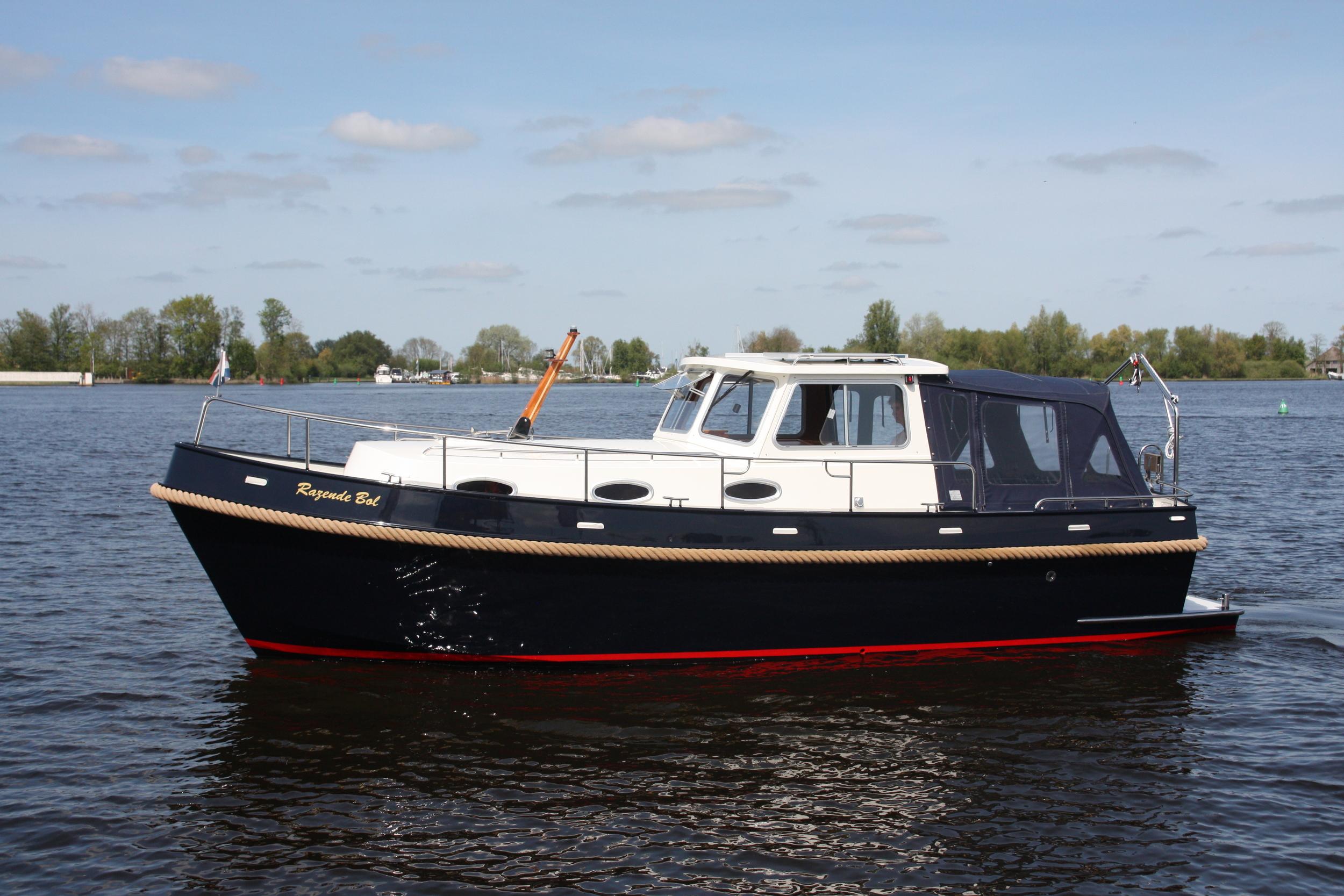 Langenberg 8.35 Cabin Cruiser Hardtop