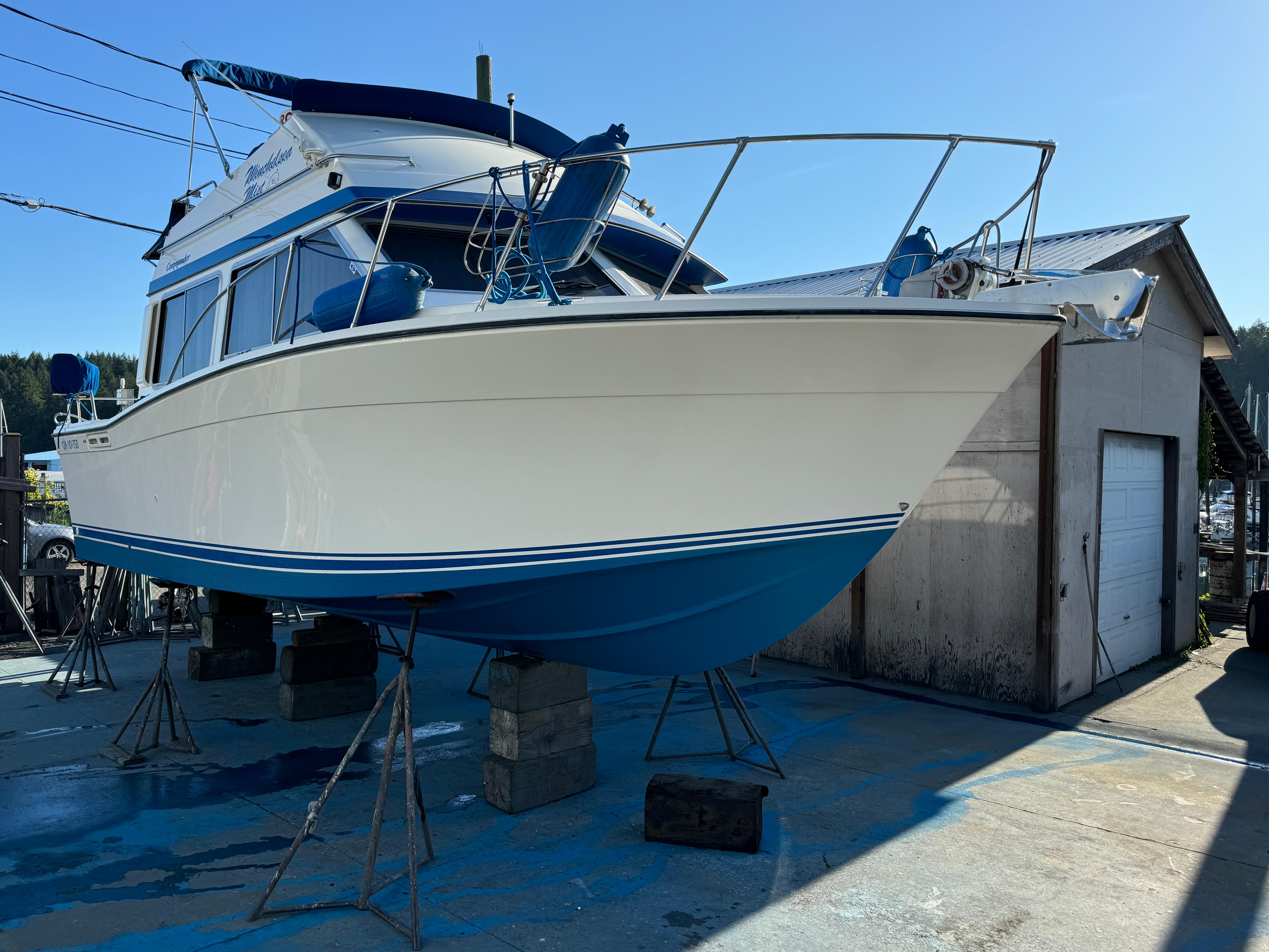 1994 Commander 30 Sportfish