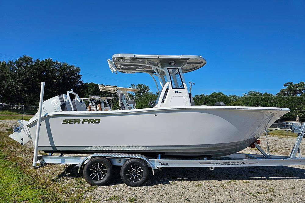2026 Sea Pro 245 Sandbar