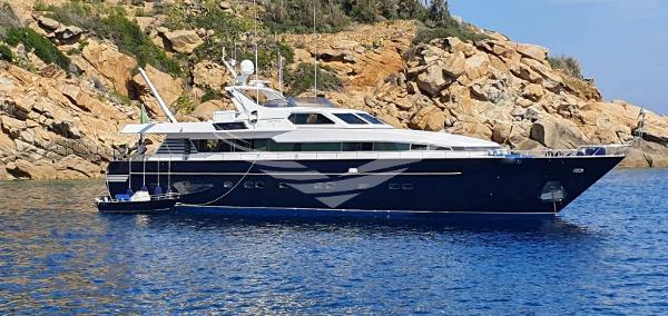 1993 Admiral 28