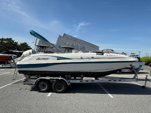 2002 Hurricane Fun Deck GS211