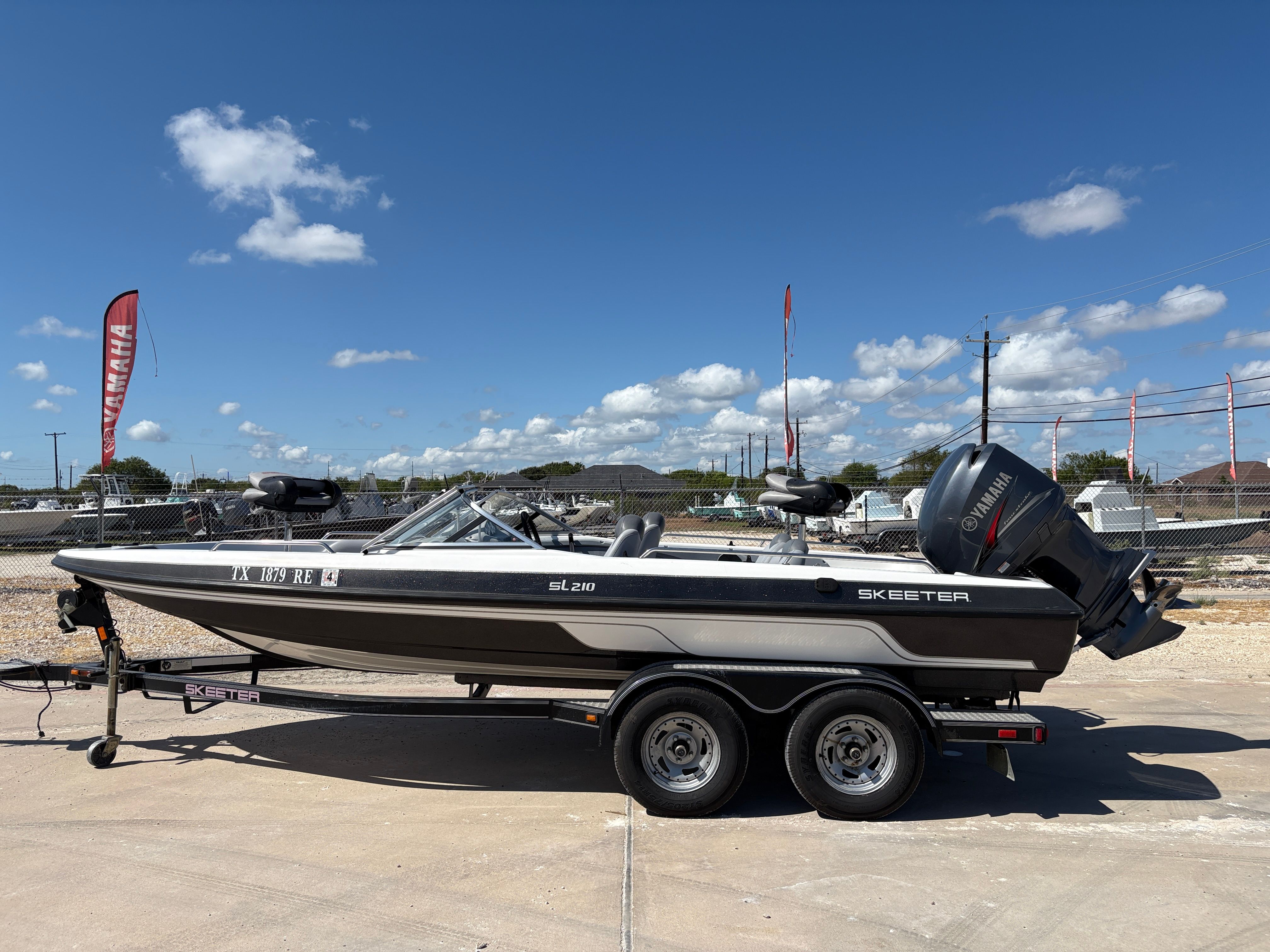 2009 Skeeter SL210