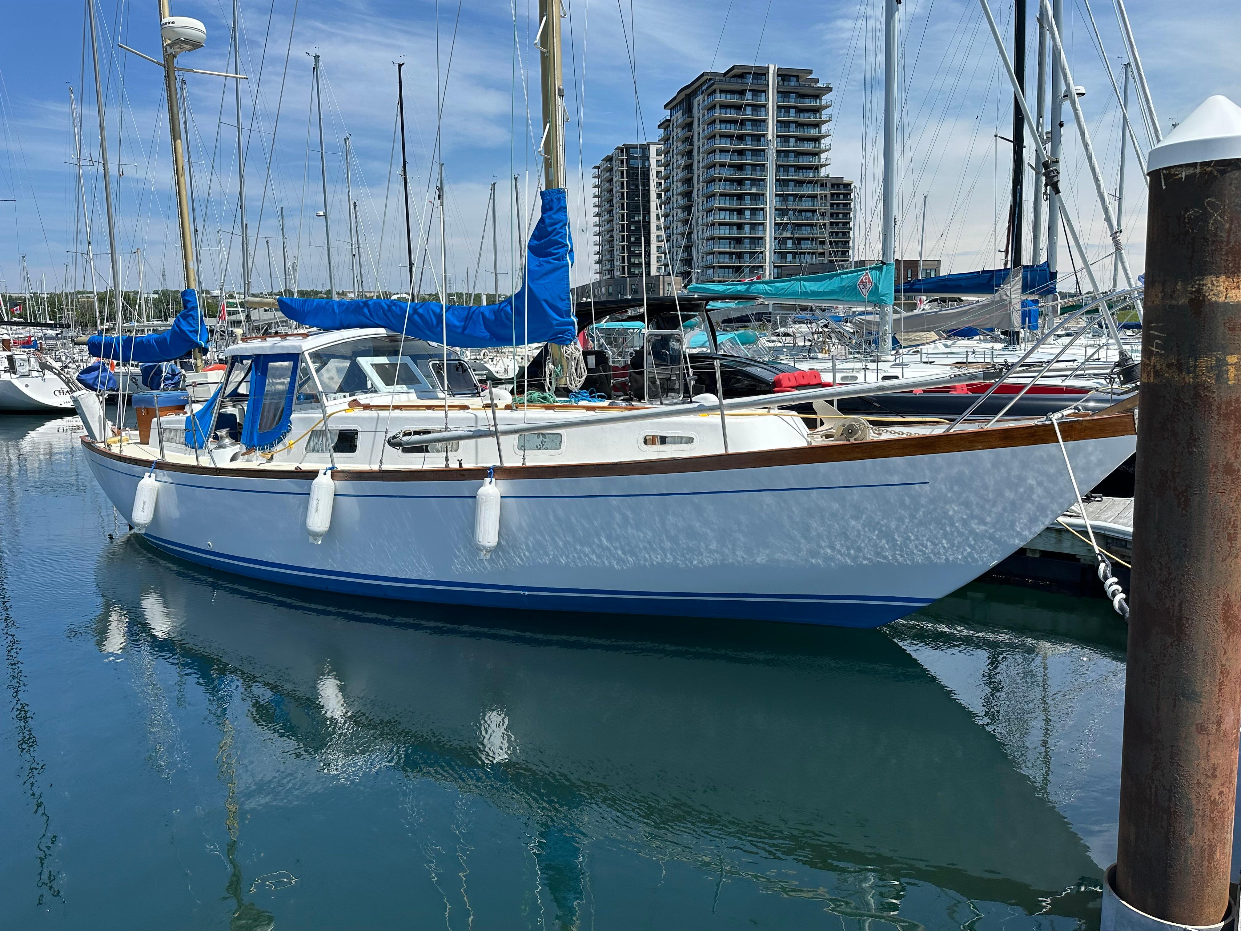 1968 Camper & Nicholsons 38 Ketch