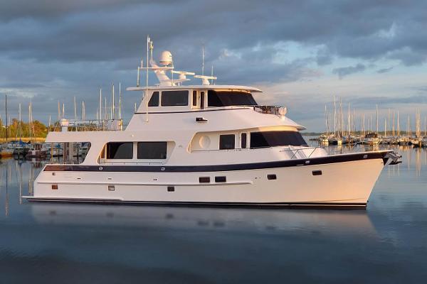 Outer Reef Yachts 720/740 Deluxbridge MY Manufacturer Provided Image