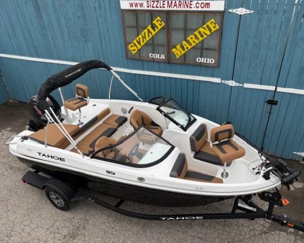Tahoe 185 S 2025 Tahoe 185 S boat with tan seating, displayed at Sizzle Marine, Ohio.